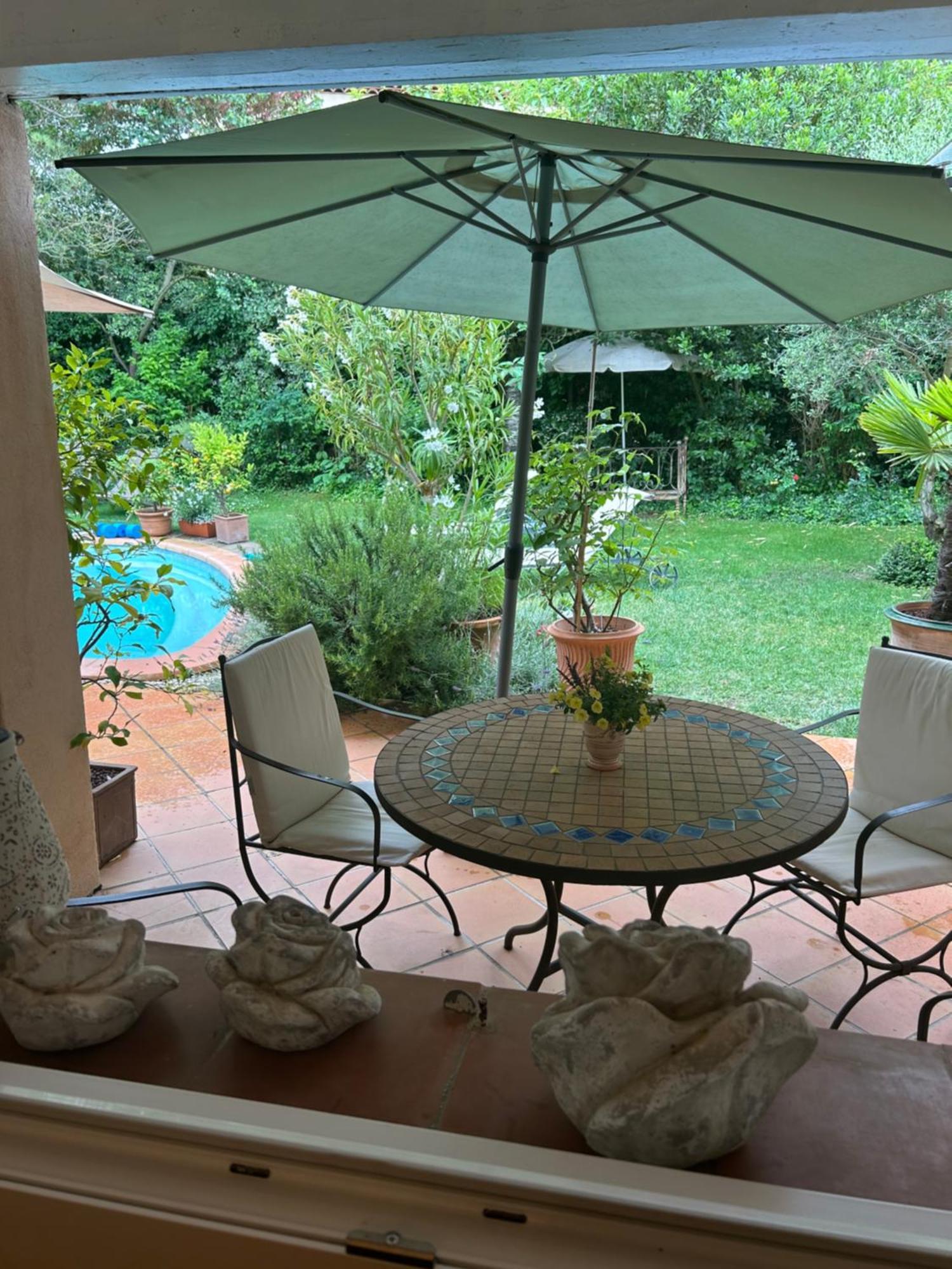 La Villa Rosalie Ventabren Exterior photo